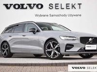 Używany Volvo V60 197 KM (144 kW) 2024 Szary Kombi