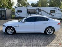 Używany Jaguar XE 180 KM (132 kW) 2017 Biały Sedan/Limuzyna