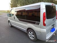 Używany Renault Trafic 2007 Srebrny Minivan