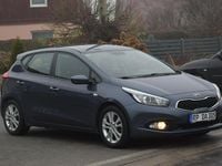 Używany Kia Ceed 100 KM (73 kW) 2013 Inny kolor Hatchback