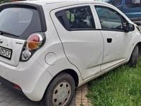Używany Chevrolet Spark 68 KM (50 kW) 2012 Biały Hatchback