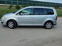 Używany VW Touran 105 KM (77 kW) 2008 Minivan