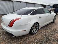 używany Jaguar XJ 3dm 300KM 2017r. 102 223km