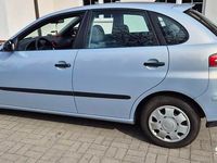 Używany Seat Ibiza 2002 Niebieski Hatchback