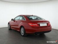 używany Mercedes E200 E