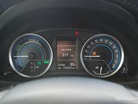 używany Toyota Auris Hybrid 1.8dm 101KM 2014r. 140 000km