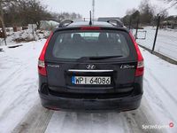 Używany Hyundai i30 2010 Czarny Kombi