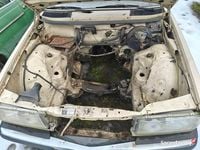 Używany Mercedes 240 1984 Sedan/Limuzyna