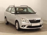 Używany Skoda Fabia 86 KM (63 kW) 2014 Srebrny Kombi