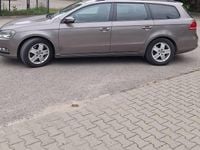 Używany VW Passat 122 KM (89 kW) 2011 Złoty Kombi