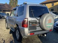 używany Mitsubishi Pajero 2,5 tdi manual 4x4 dołączany napęd 2wd ...