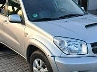 używany Toyota RAV4 2.0D4D lift 4X4 skóry klimatronik tempomat alufelgi podgrz fo…