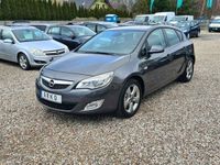 używany Opel Astra 1.6dm 180KM 2009r. 213 000km