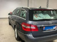 używany Mercedes E200 CGI T BlueEfficiency Elegance W212