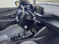 używany Peugeot 2008 Sprzedam samochód markina gwarancji