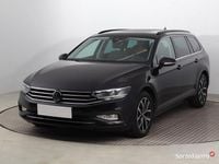 Używany VW Passat 190 KM (139 kW) 2022 Czarny Kombi