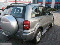 używany Toyota RAV4 2dm 140KM 2004r. 190 000km