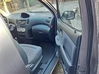 Używany Toyota Yaris 2003 Kombi