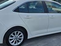 Używany Toyota Corolla 122 KM (89 kW) 2021 Biały Sedan/Limuzyna