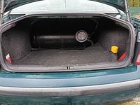 Używany VW Passat 1997 Zielony Sedan/Limuzyna