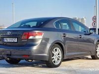 Używany Toyota Avensis 147 KM (108 kW) 2011 Szary Sedan/Limuzyna
