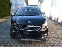 używany Peugeot 203 2008 1.6dm 92KM 2013r.807km