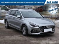 Używany Hyundai i30 120 KM (88 kW) 2022 Srebrny
