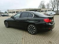 Używany BMW 328 Luxury Line 2013 Czarny Sedan/Limuzyna