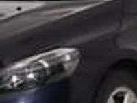 Używany Volvo V40 150 KM (110 kW) 2016 Niebieski Hatchback