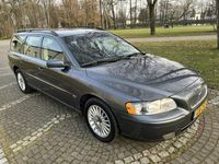 używany Volvo V70 V70II Lift 2.4B 2006r Climatronic Połskóra …