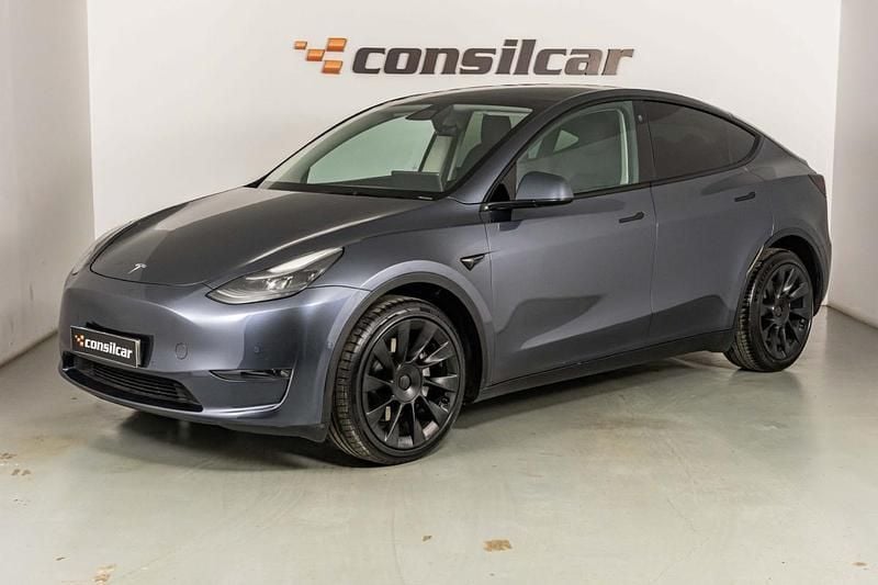 Cinza Usado 2022 Tesla Model Y Performance SUV | € 35.480 (Super Preço) - Imagem 1/4