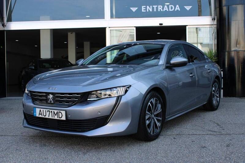 Usado Peugeot 508 Allure 130 HP (95 kW) 2021 Cinzento Citadino