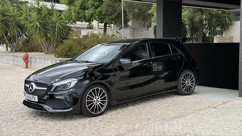 Usado 2017 Mercedes A180 AMG Sedan | € 14.500 (Preço justo) - Imagem 1/4