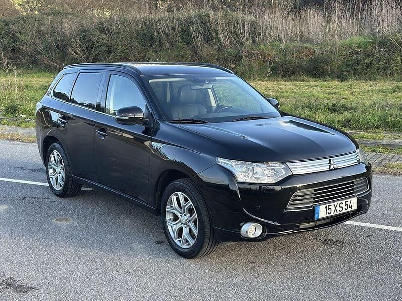 Usado 2014 Mitsubishi Outlander P-HEV | € 9.900 (Super Preço) - Imagem 1/4