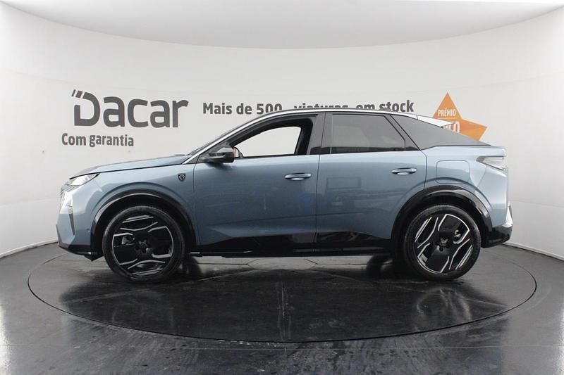 Usado Peugeot e-3008 GT 156 kW (213 HP) 2024 Azul SUV