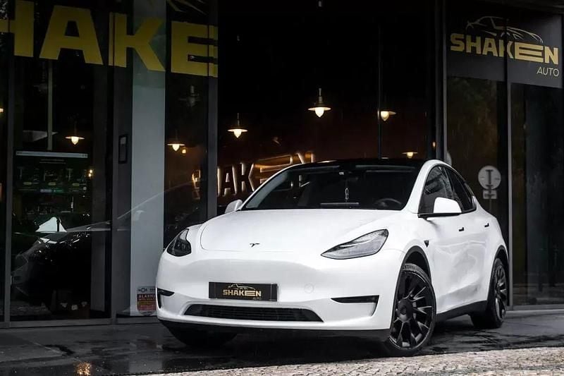 Usado Tesla Model Y 378 kW (514 HP) 2023 Branco SUV