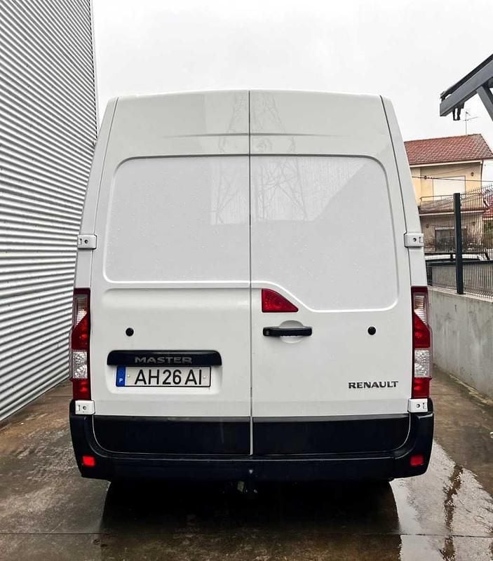 Usado Renault Master 150 HP (110 kW) 2021 Branco Monovolume