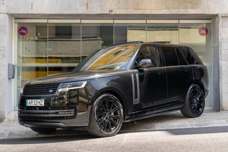 Preto Usado 2022 Land Rover Range Rover SUV | € 140.000 - Imagem 1/4