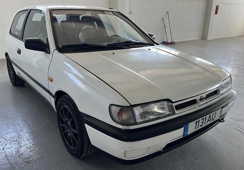 Usado 1992 Nissan Sunny | € 3.000 - Imagem 1/4