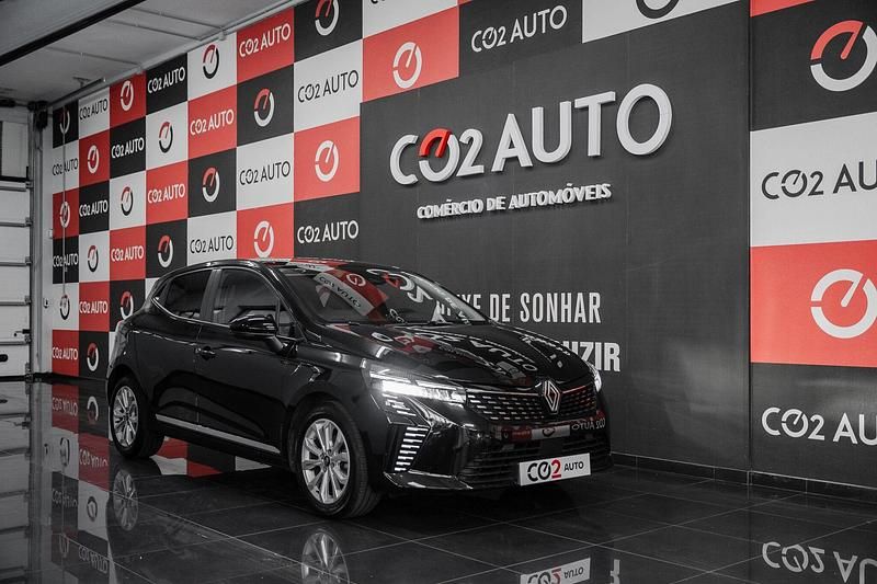 Preto Usado 2024 Renault Clio V Evolution | € 18.900 (Preço justo) - Imagem 1/4