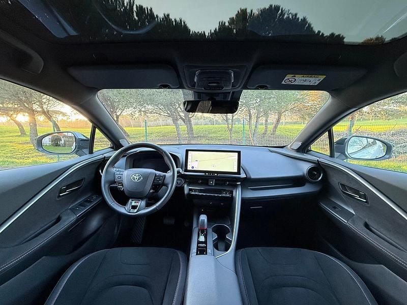 Usado Toyota C-HR Edition 223 HP (164 kW) 2025 Branco SUV