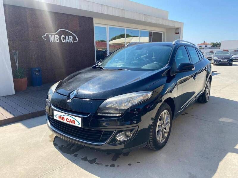 Preto Usado 2012 Renault Mégane III | € 7.990 (Preço justo) - Imagem 1/4