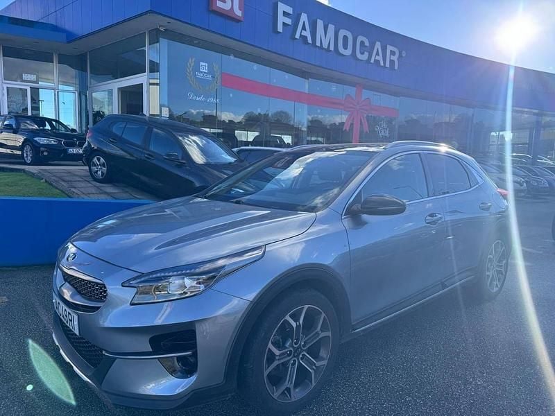 Cinza Usado 2020 Kia XCeed SUV | € 17.980 (Preço elevado) - Imagem 1/4