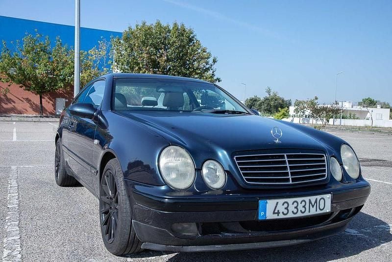 Usado 1999 Mercedes CLK200 | € 5.500 - Imagem 1/4