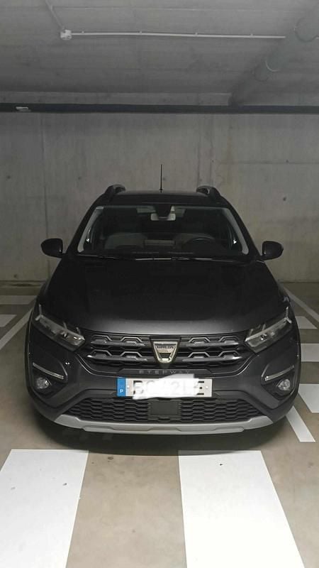 Preto Usado 2021 Dacia Sandero | € 13.700 (Bom preço) - Imagem 1/4