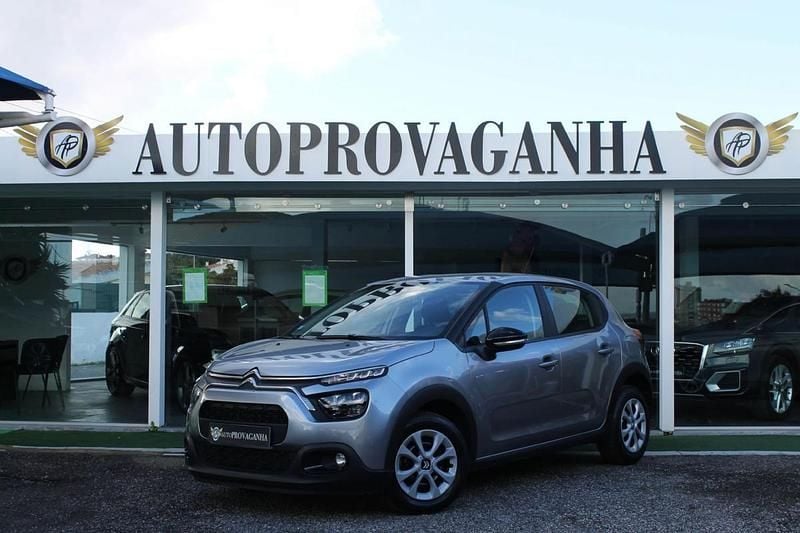 Cinzento Usado 2018 Citroën C3 Feel Citadino | € 11.900 (Preço justo) - Imagem 1/4