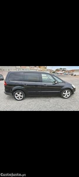 Preto Usado 2010 Ford Galaxy Monovolume | € 8.350 - Imagem 1/1
