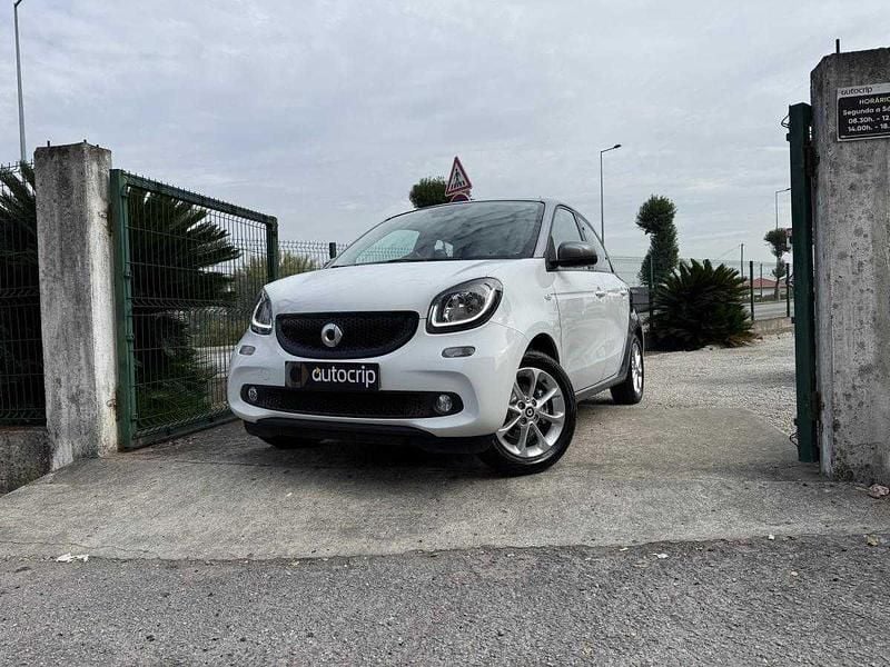 Branco Usado 2016 Smart ForFour Passion | € 11.180 (Bom preço) - Imagem 1/4