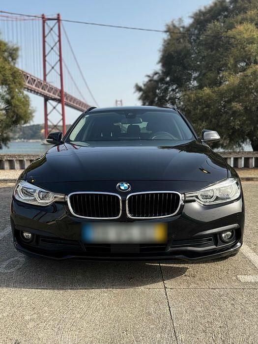 Usado 2018 BMW 320 Sedan | € 22.900 (Bom preço) - Imagem 1/4