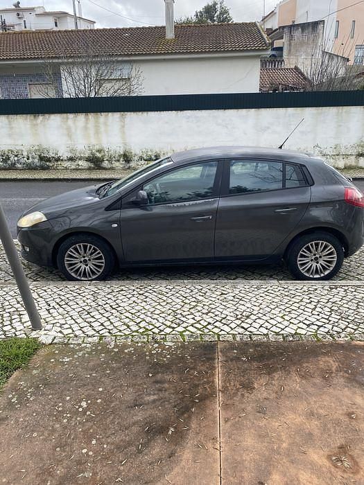 Usado 2009 Fiat Bravo Citadino | € 3.350 (Super Preço) - Imagem 1/4
